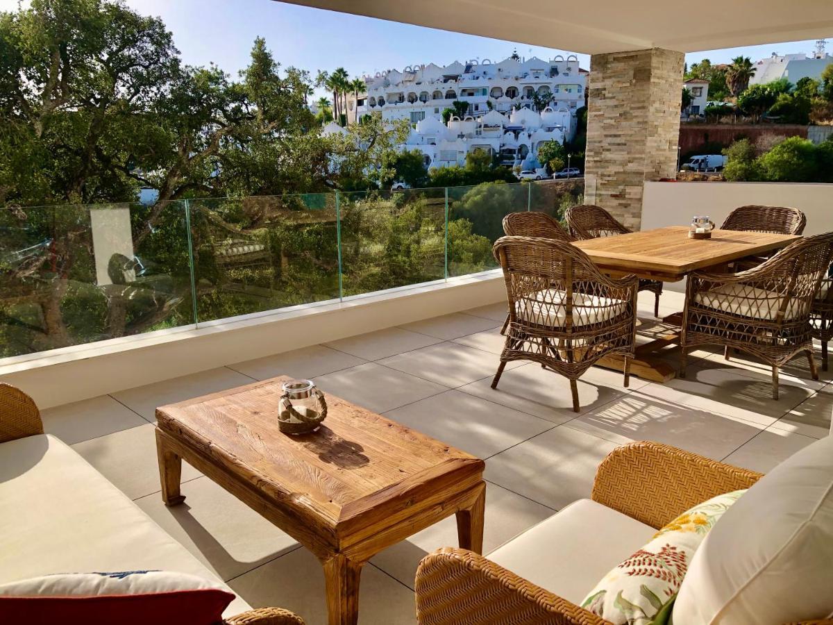 Modern Apartment In Front Of Cabopino Golf Marbella Exterior foto